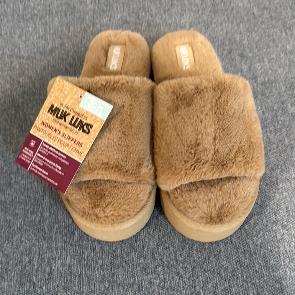 Muk Luks Women's Tan Plush Slippers